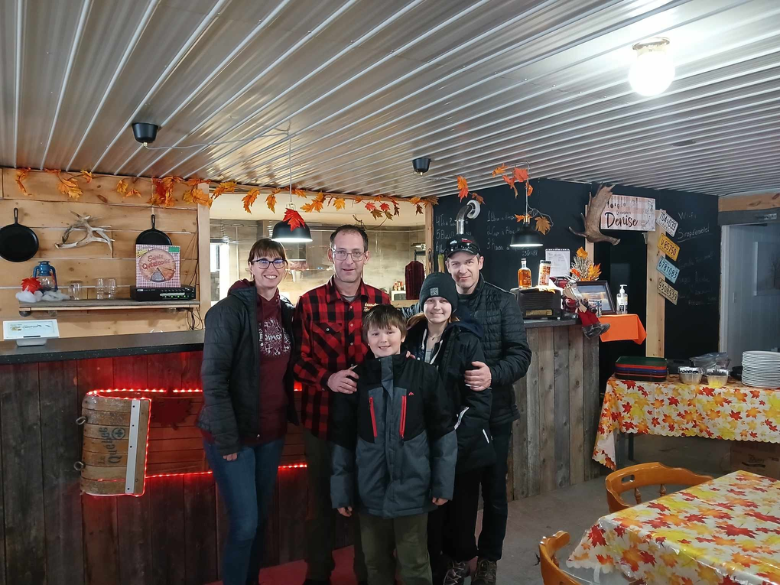 Sortie familiale pour un repas cabane à sucre